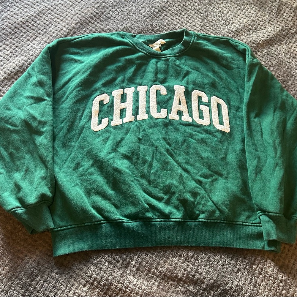 H&M Green Chicago Sweatshirt
